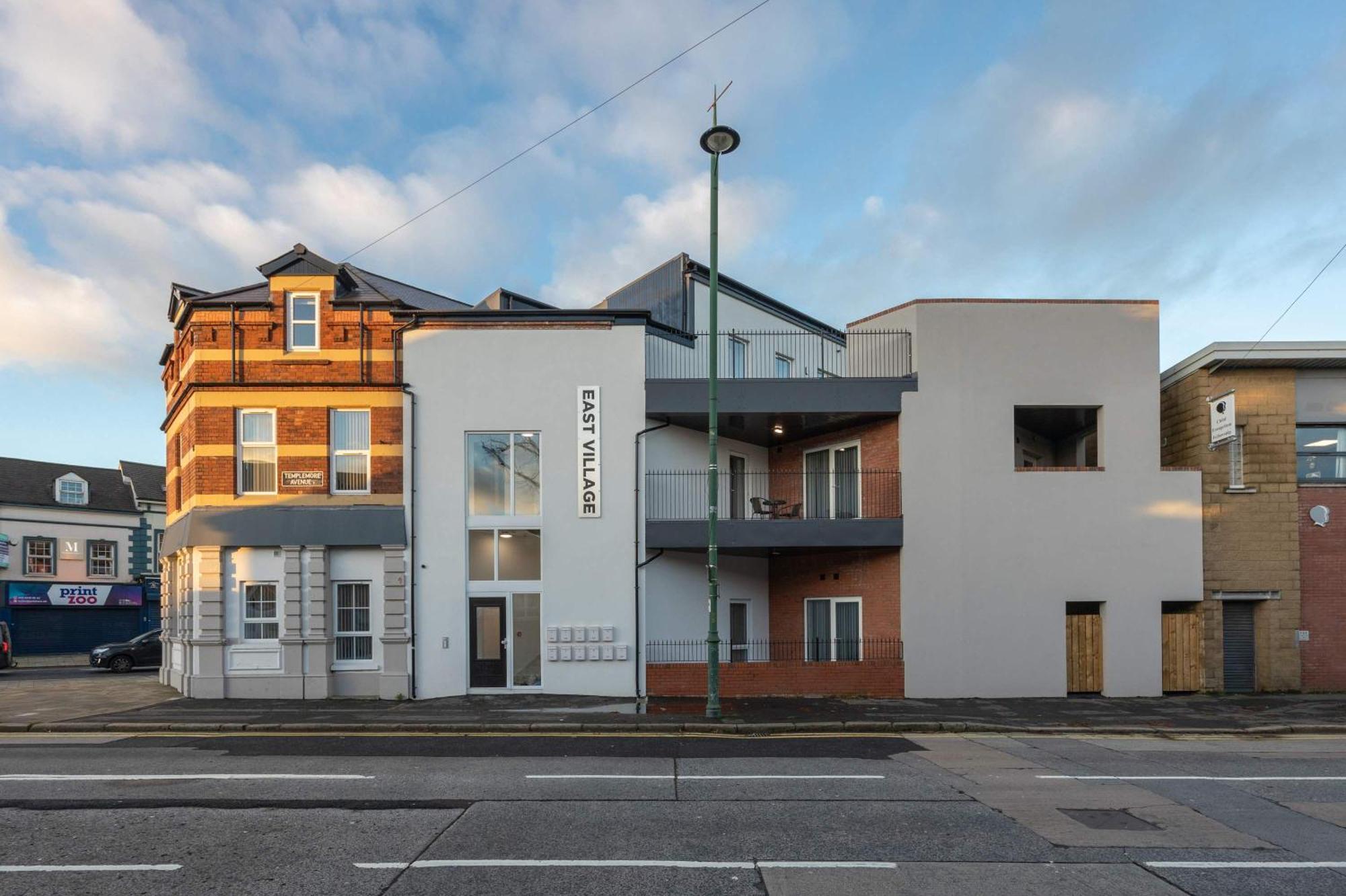 Inviting And Modern 2 Bedroom Walk To Centre Holiday home *